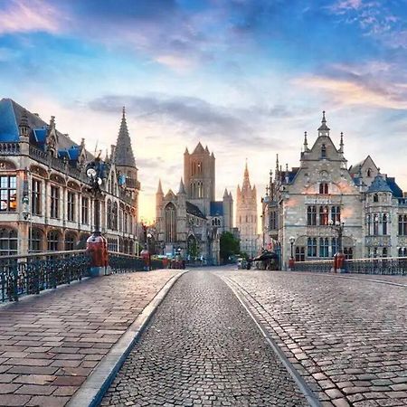 Romantic Unesco Medieval House In The City Center ヘント エクステリア 写真