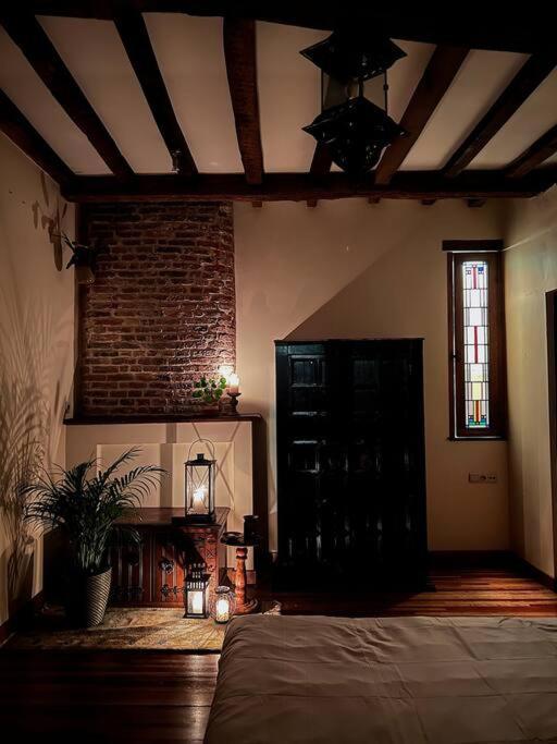 Romantic Unesco Medieval House In The City Center ヘント エクステリア 写真